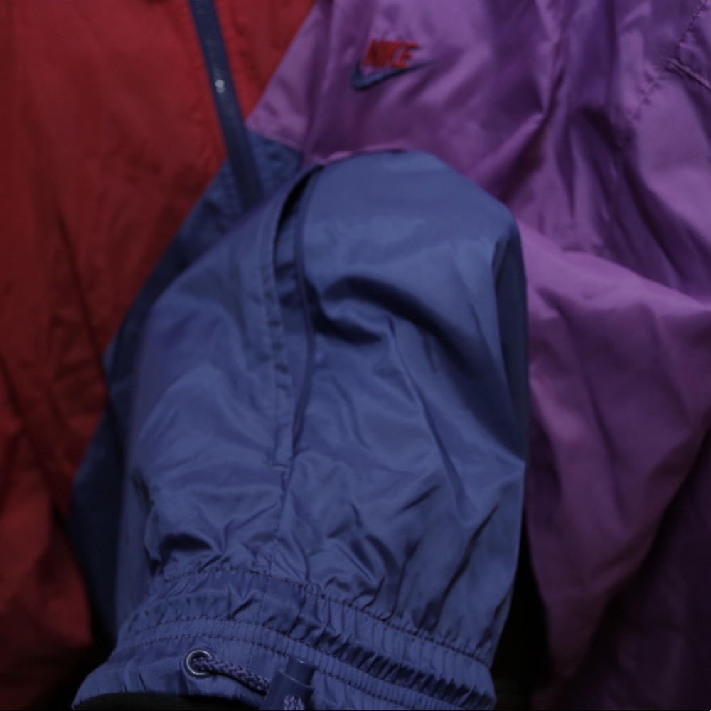 Vintage Nike Windbreaker - Picture 5 of 5